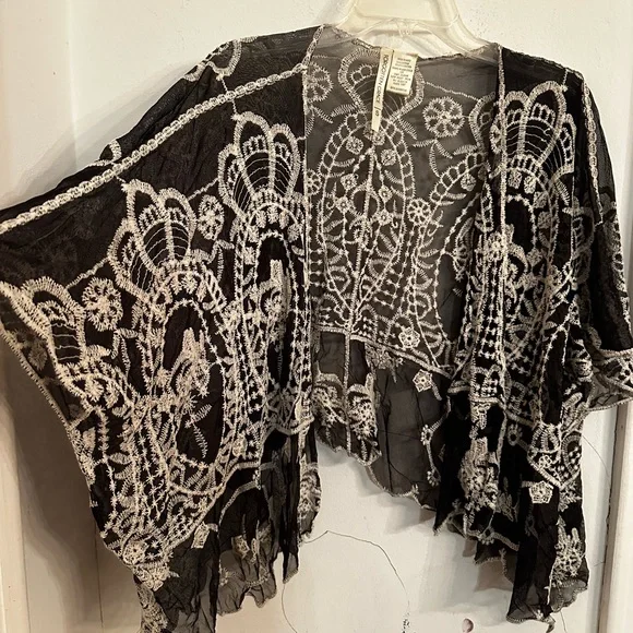 Lace Shawl Black Sheer Embroidered Cardigan - Forgotten Grace - Small - Picture 6 of 7